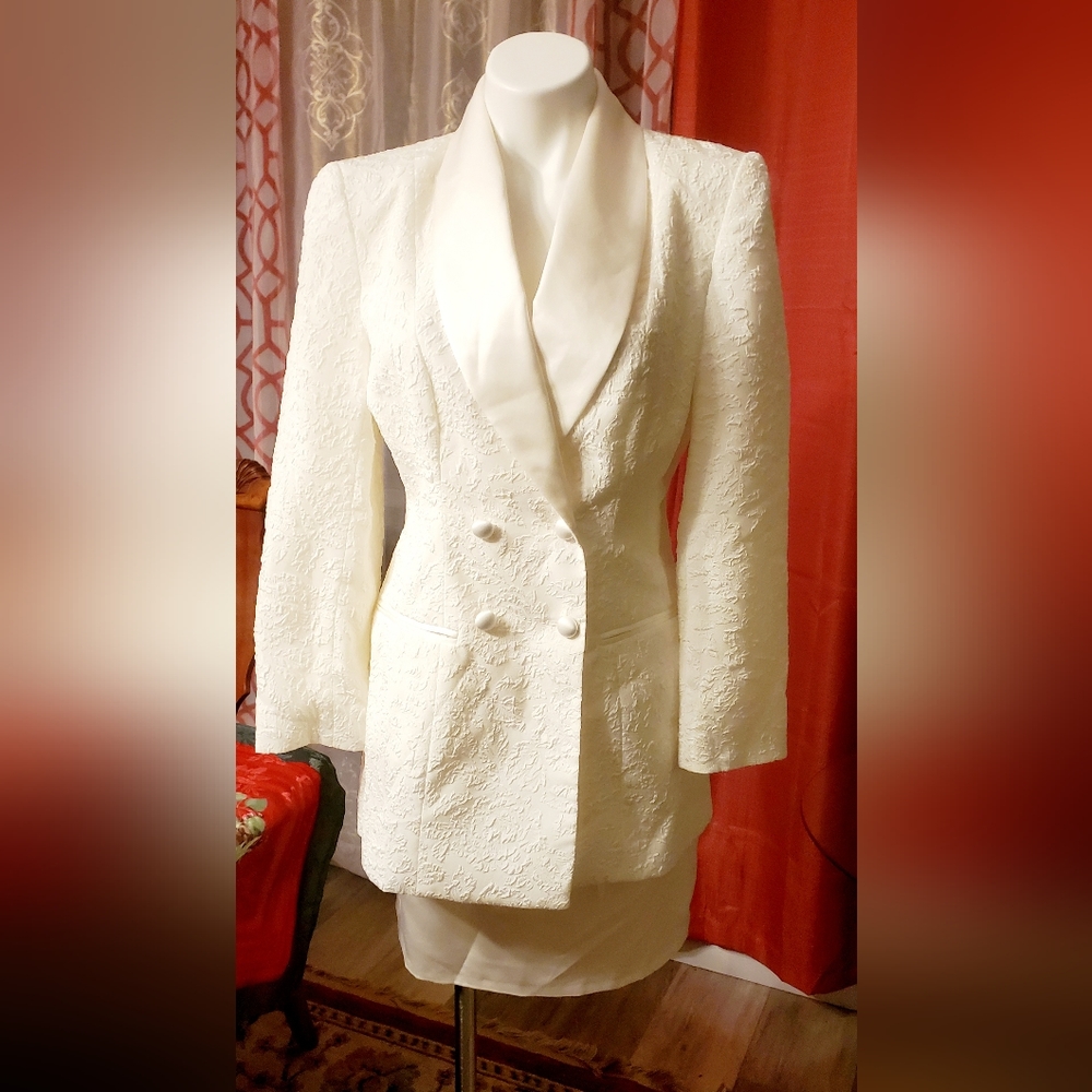 Hugo Buscati Blazer and Skirt set